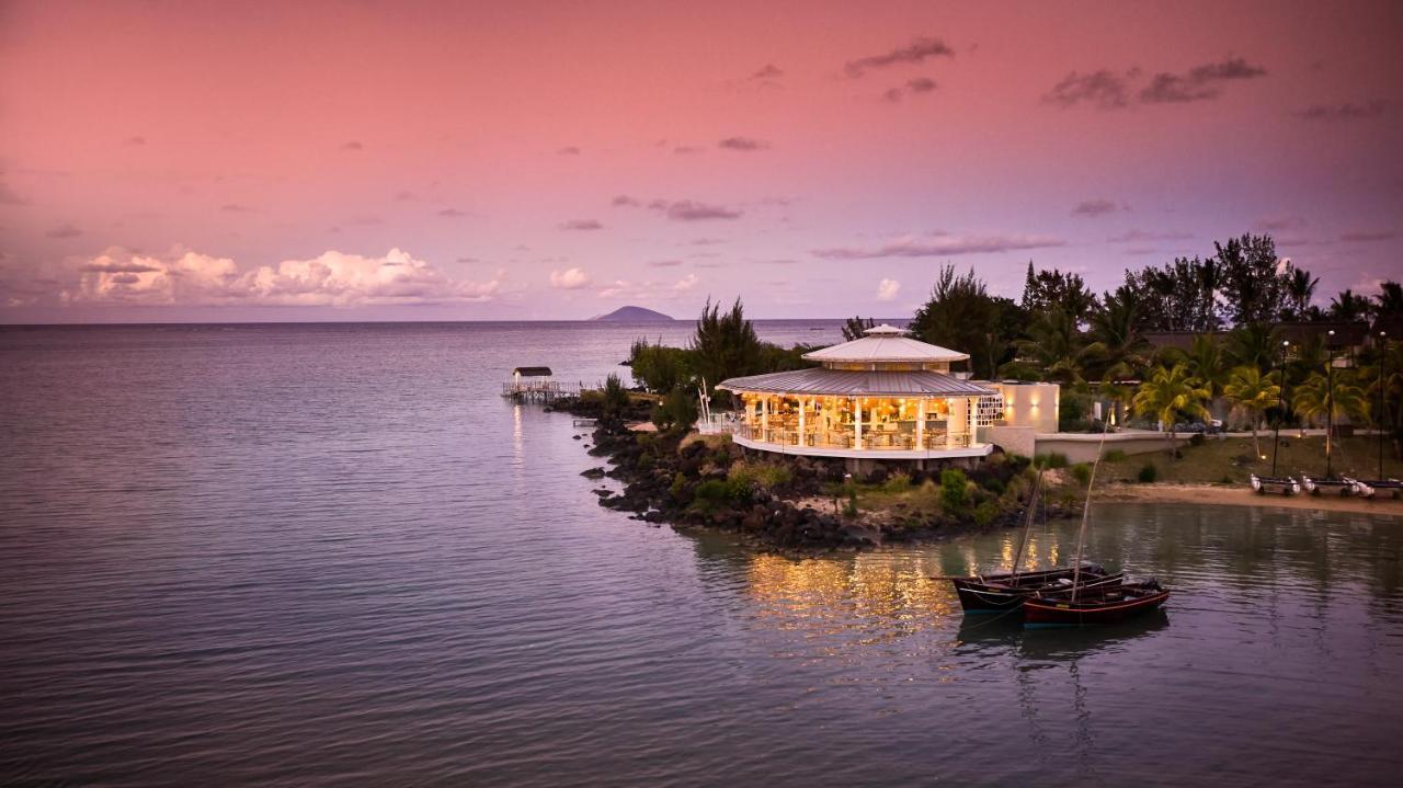 Lux* Grand Gaube Resort & Villas Exterior foto The Beach Club at The Oberoi, Mauritius